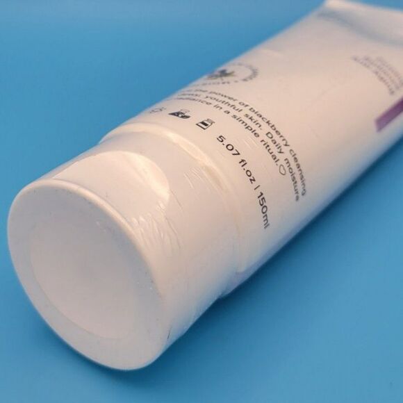 SEALED Anti-Aging Blackberry Moisture Cleanser - Naisture - Face - 150 ml - New - Picture 3 of 3